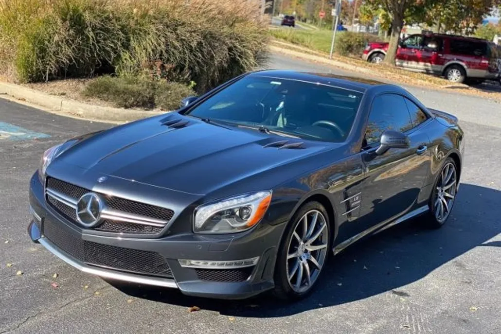 2013 Mercedes Benz SL 63 AMG photo 1