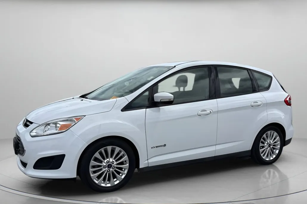 2017 Ford C-Max Hybrid SE photo 1