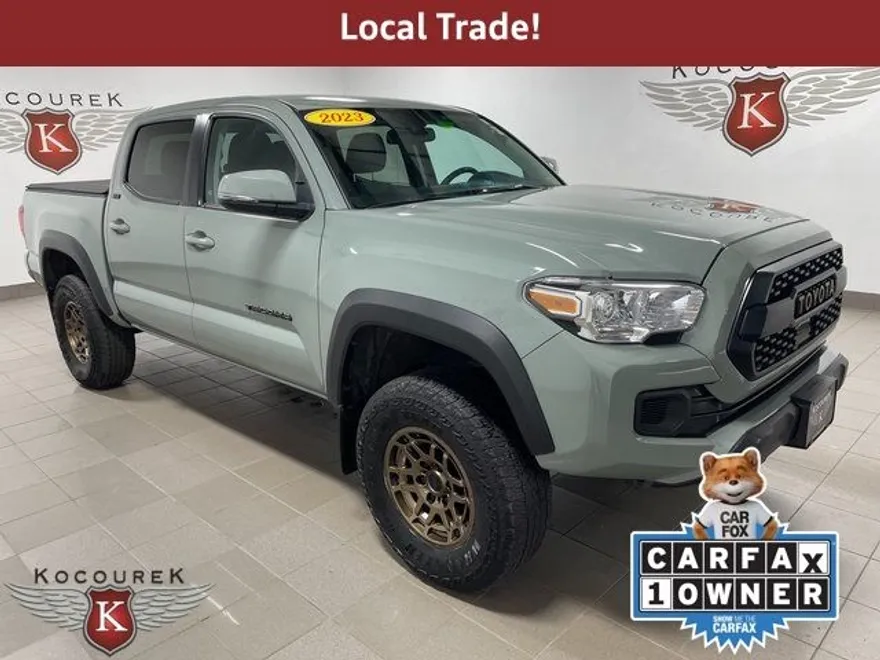 2023 Toyota Tacoma SR photo 1