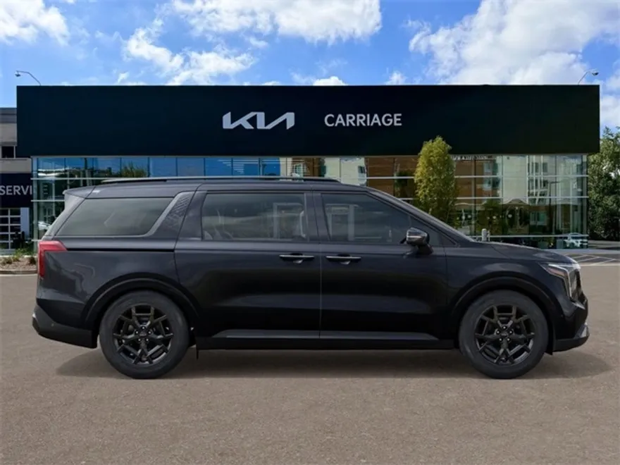 2026 Kia Carnival SX photo 1
