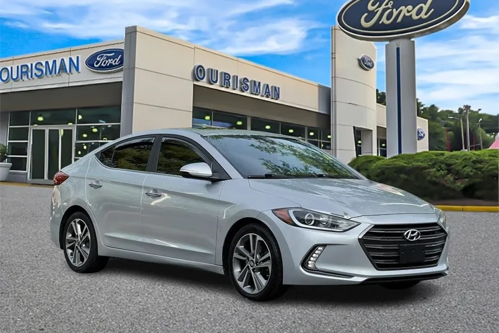 2017 Hyundai Elantra Limited photo 1