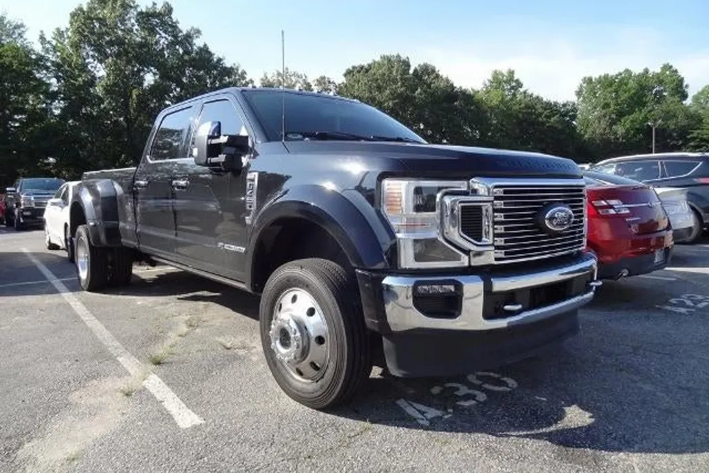2022 Ford F-450 King Ranch photo 1