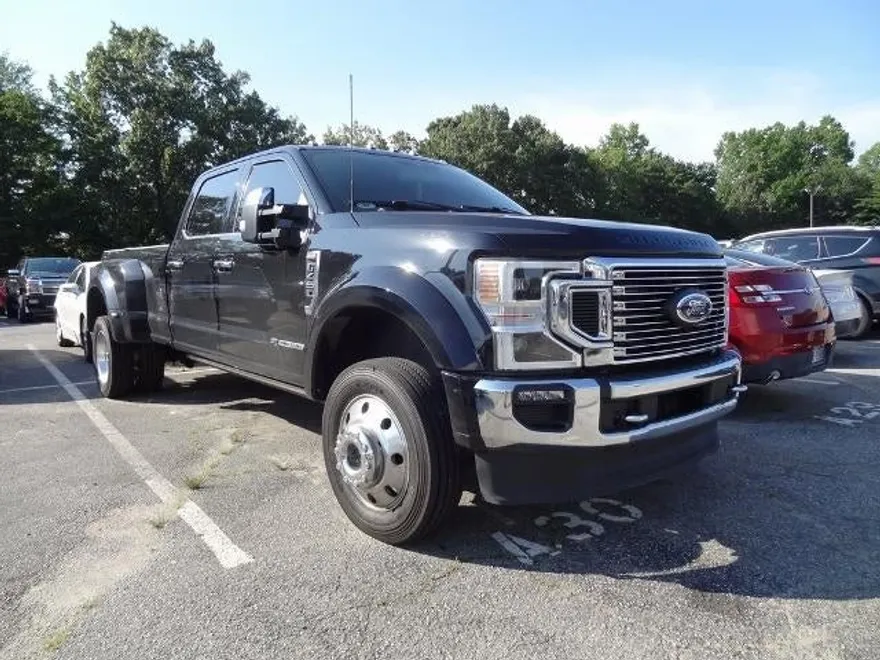 2022 Ford F-450 King Ranch photo 1