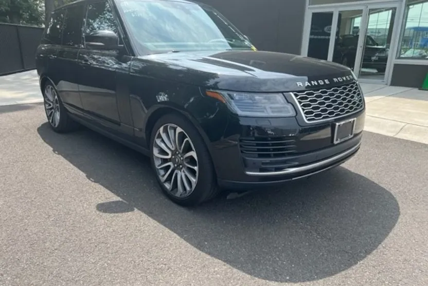 2020 Land Rover Range Rover HSE photo 1