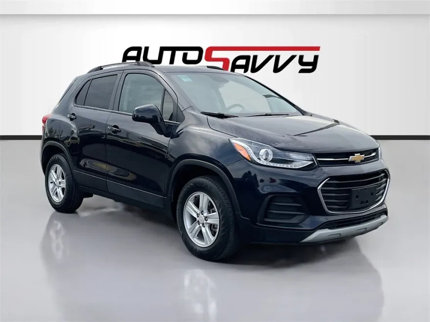 2021 Chevrolet Trax LT photo 1