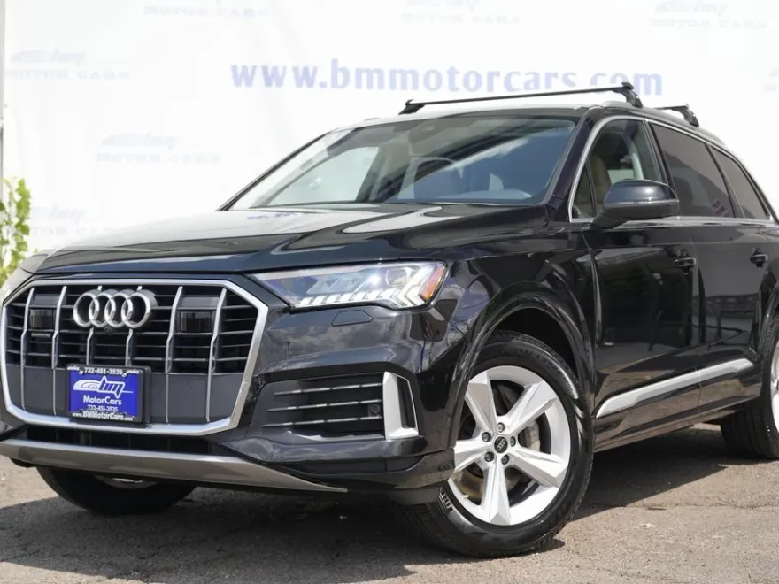 2023 Audi Q7 Premium Plus photo 1