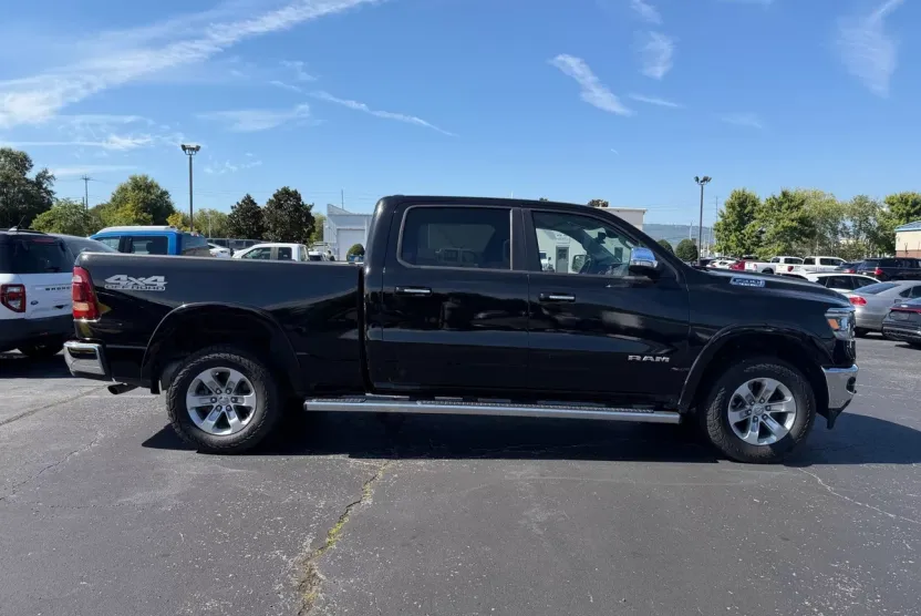 2022 Ram 1500 Laramie photo 1