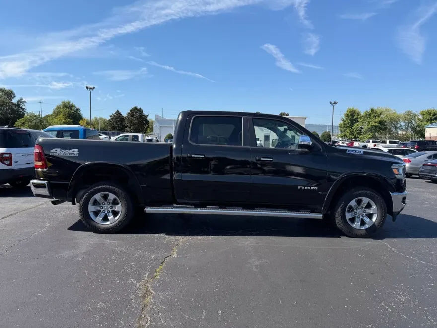 2022 Ram 1500 Laramie photo 1