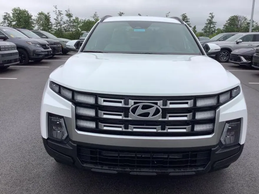 2025 Hyundai Santa Cruz SEL photo 1