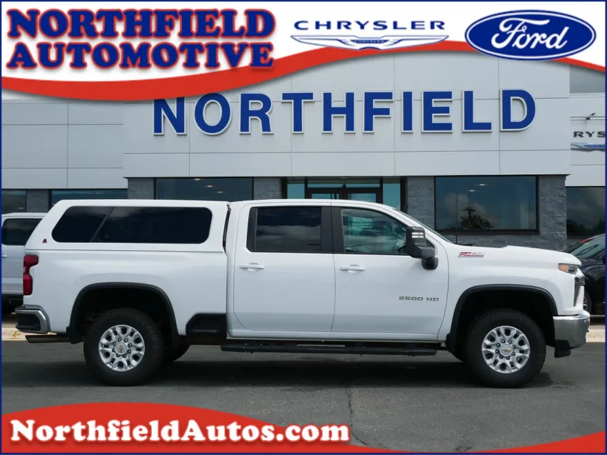 2021 Chevrolet Silverado 2500HD LT photo 1