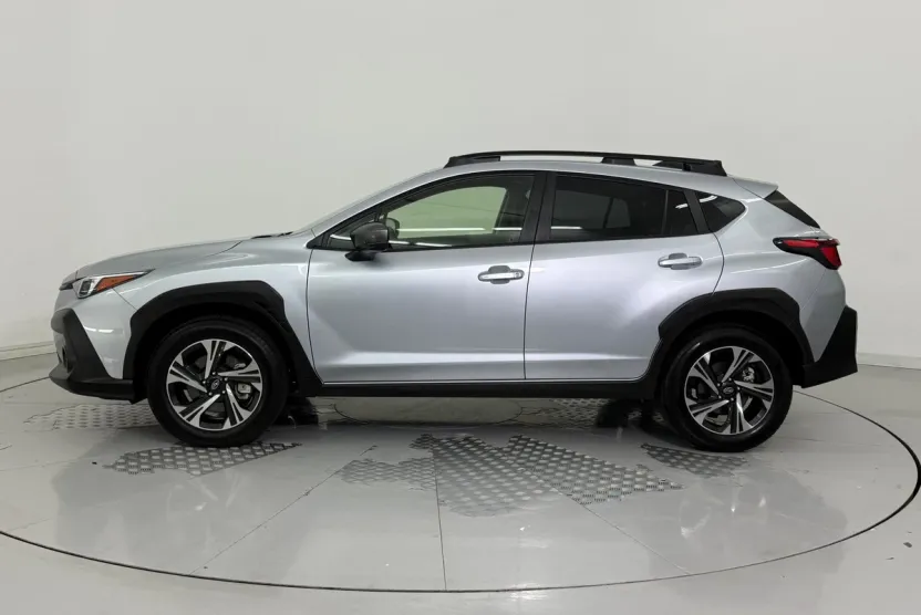 2024 Subaru Crosstrek Premium photo 1