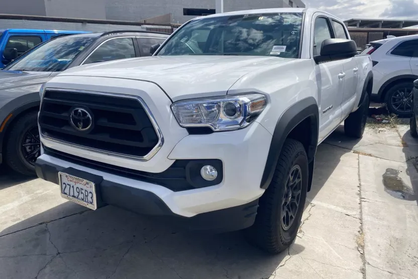 2023 Toyota Tacoma SR5 Double Cab Long Bed V6 photo 1