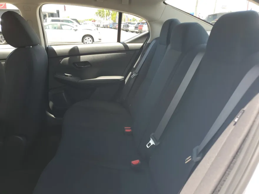 2024 Nissan Sentra S photo 1