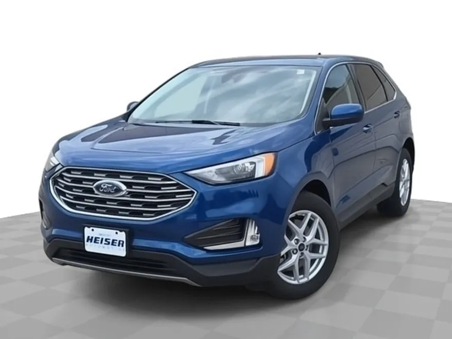 2022 Ford Edge SEL photo 1