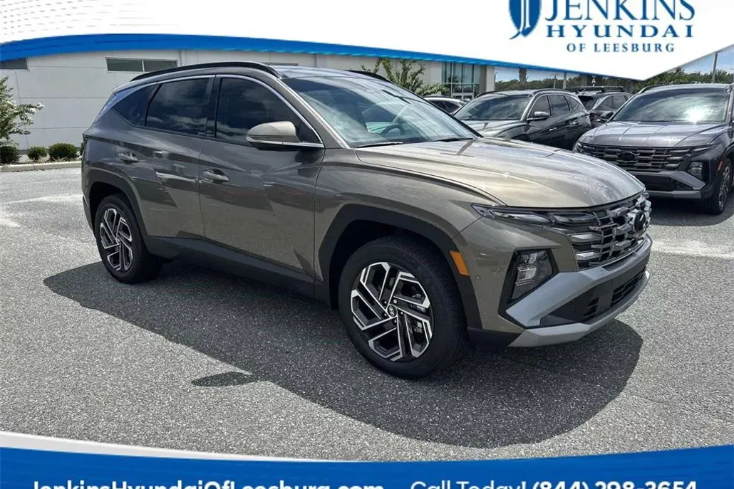 2025 Hyundai Tucson Hybrid Limited photo 1
