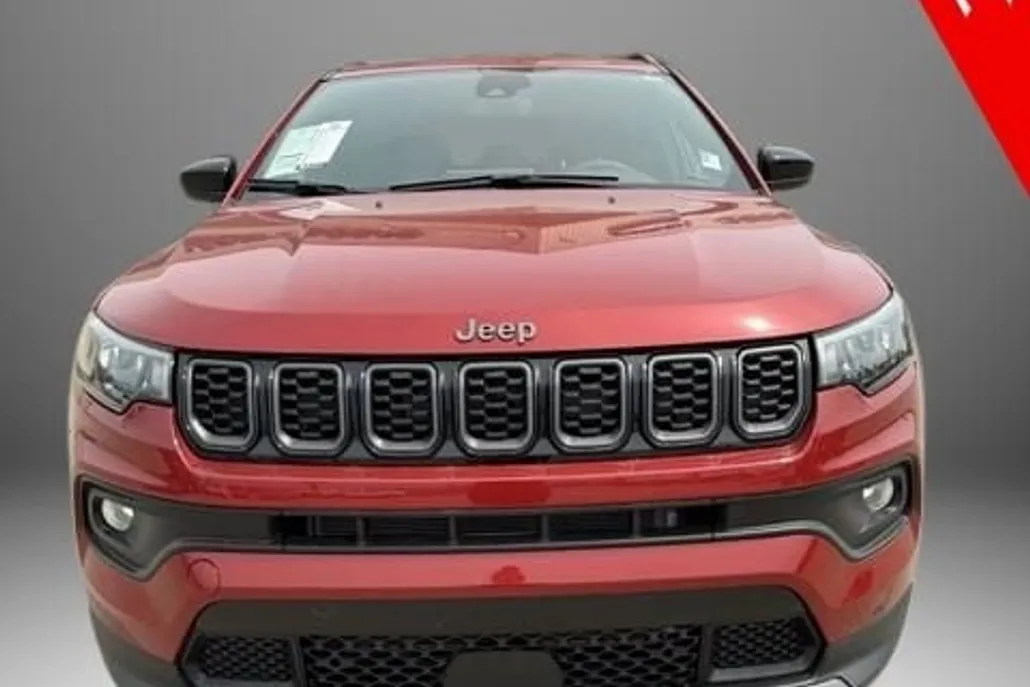 2025 Jeep Compass Latitude Altitude Special Edition photo 1