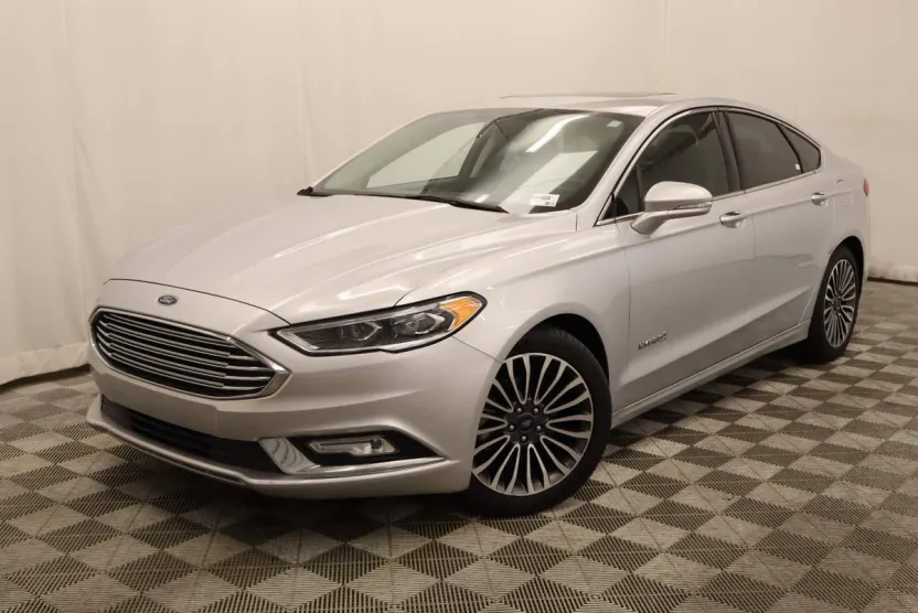 2018 Ford Fusion Titanium Platinum Hybrid photo 1