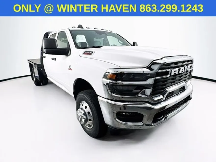2025 Ram 3500 Tradesman photo 1