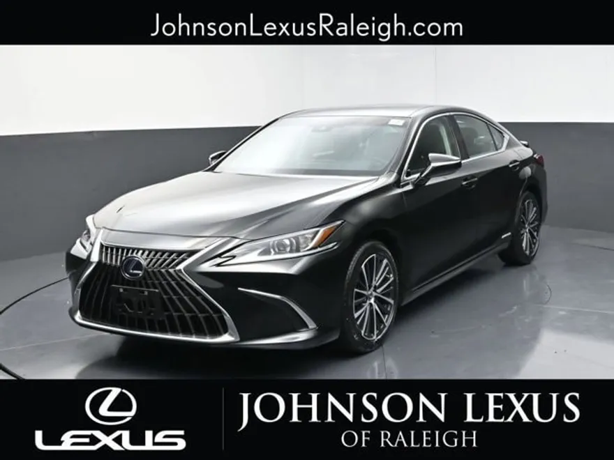 2022 Lexus ES 300h photo 1