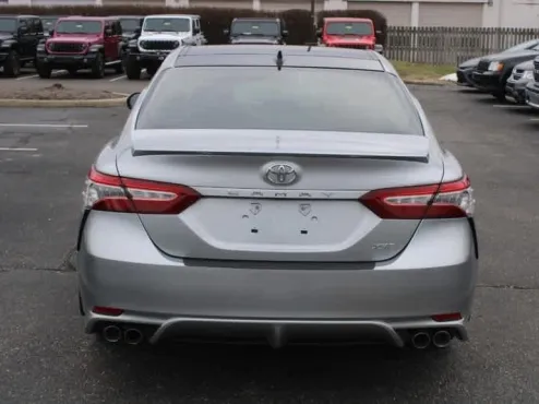 2020 Toyota Camry XSE photo 4