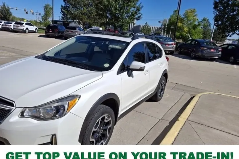 2017 Subaru Crosstrek Limited photo 1