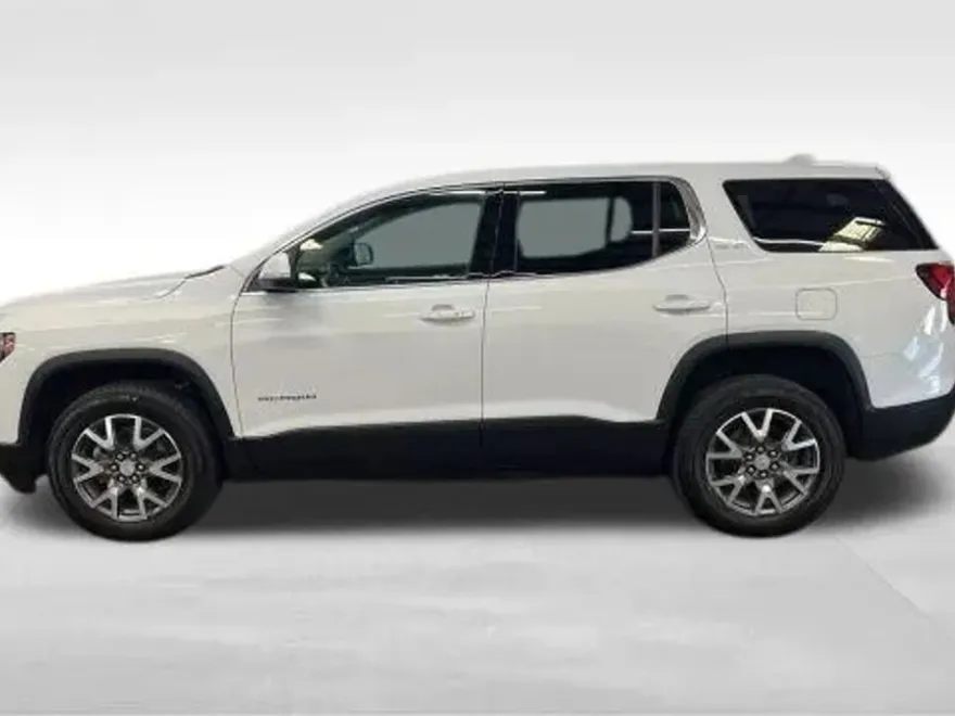 2023 Gmc Acadia SLE photo 1