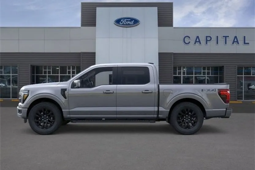 2025 Ford F-150 Lariat photo 1