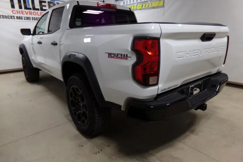 2026 Chevrolet Colorado Trail Boss photo 1