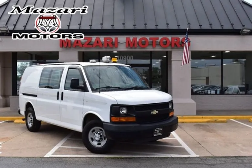2014 Chevrolet Express Cargo Van photo 1