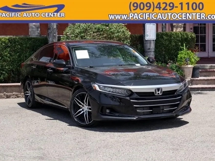 2022 Honda Accord Touring 2.0T photo 1