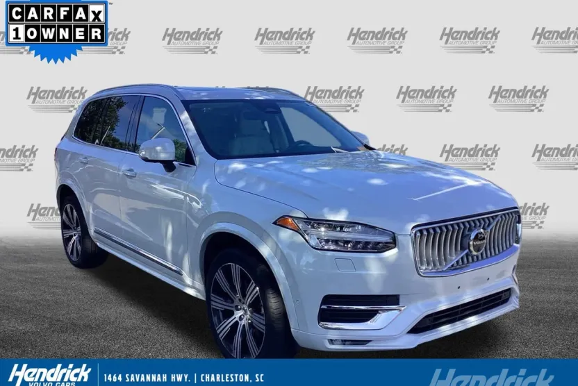 2023 Volvo XC90 Ultimate photo 1