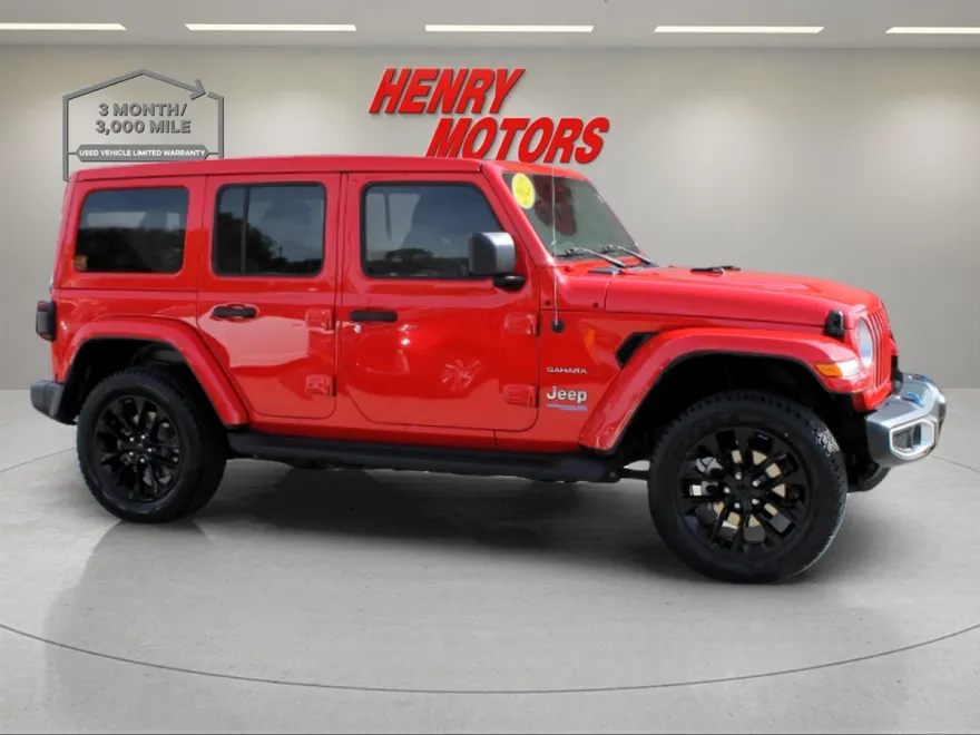2022 Jeep Wrangler 4xe Unlimited Sahara photo 1