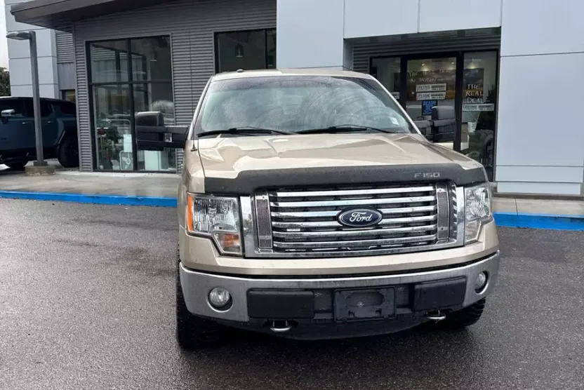 2012 Ford F-150 XLT photo 1