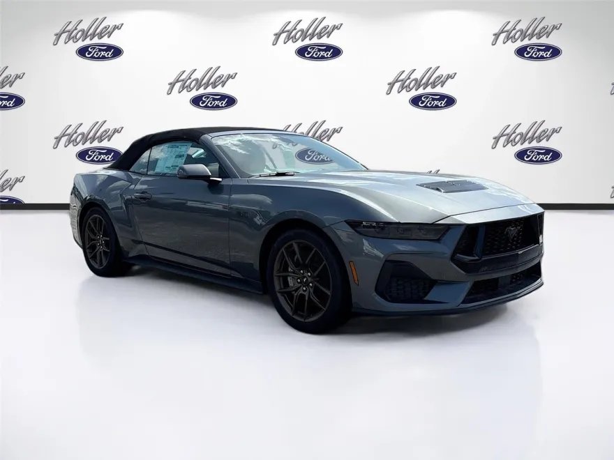 2025 Ford Mustang GT Premium Convertible photo 1