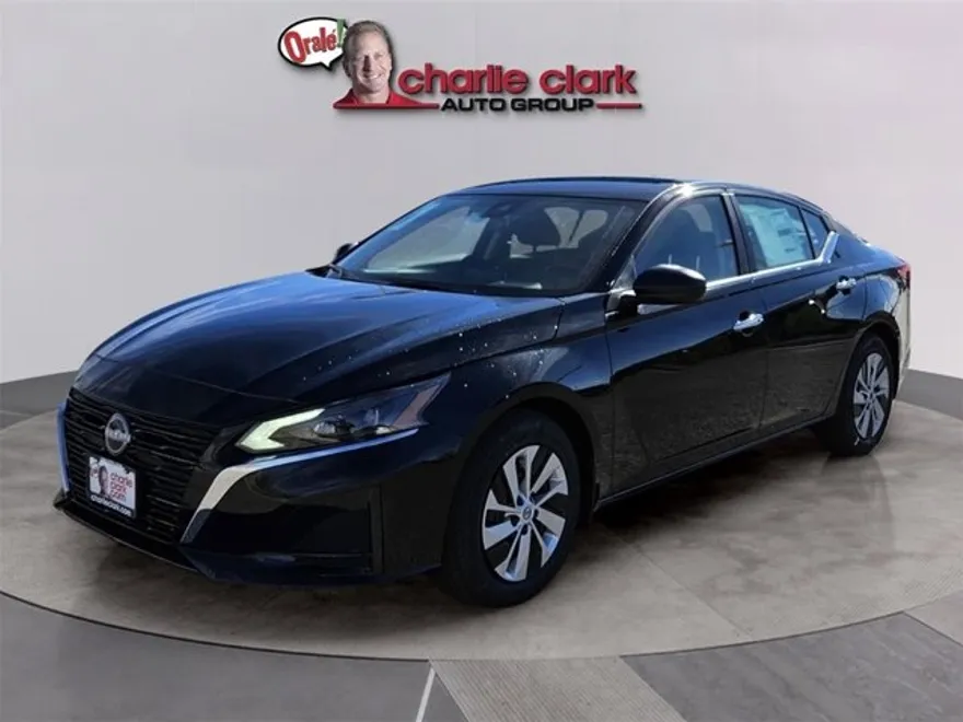 2025 Nissan Altima 2.5 S photo 1