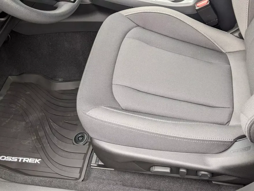 2025 Subaru Crosstrek Premium photo 1