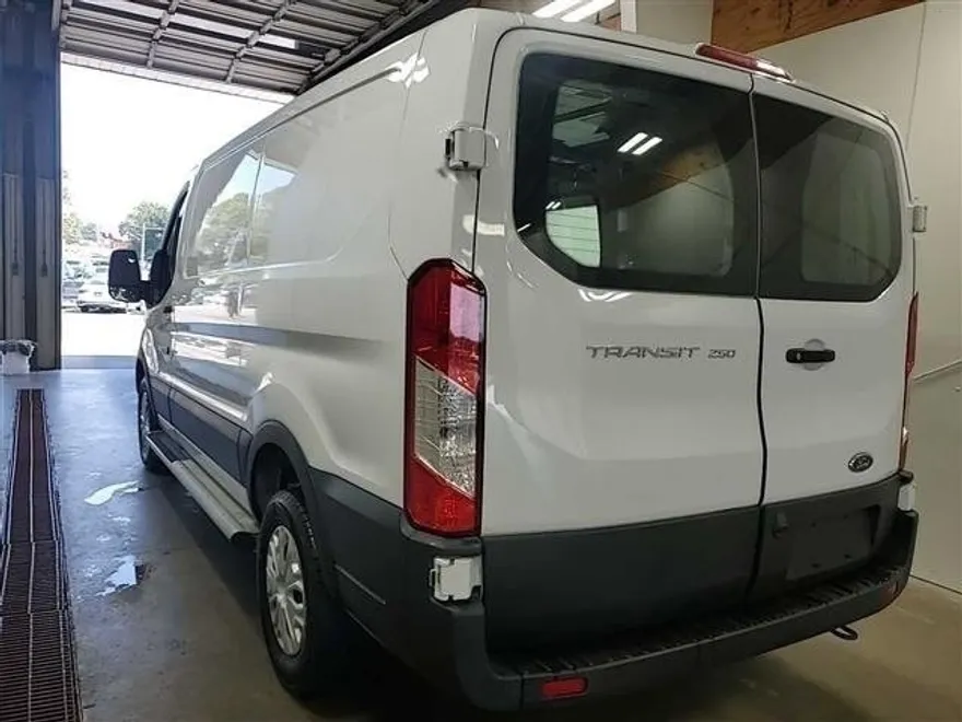 2023 Ford Transit photo 1