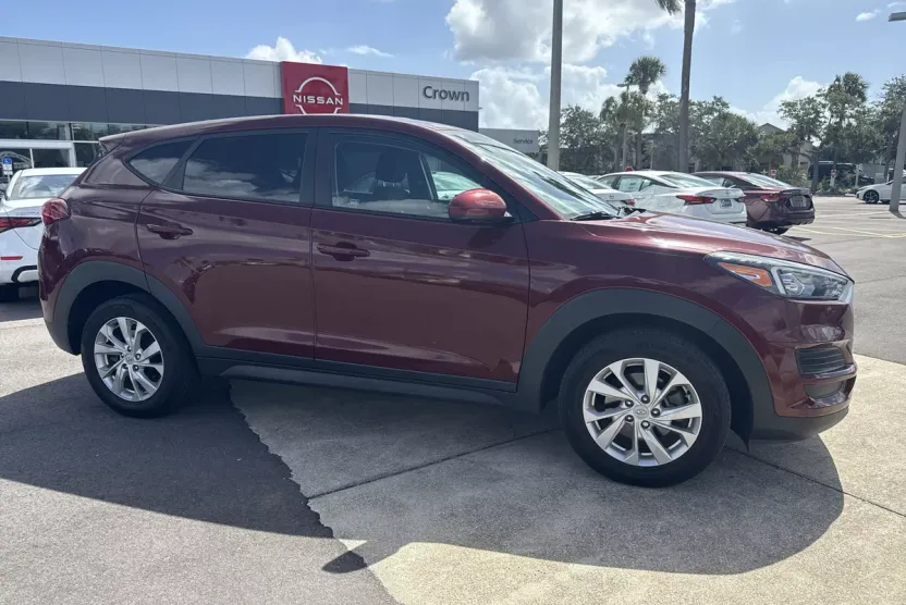 2019 Hyundai Tucson SE photo 1
