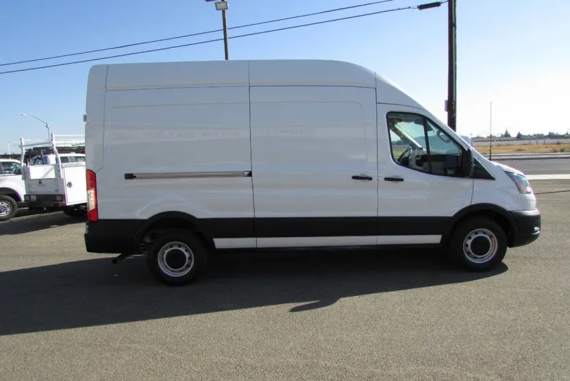2023 Ford Transit Cargo Van photo 1