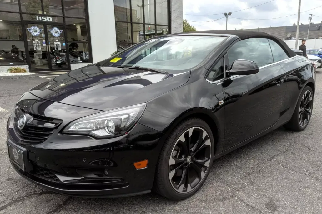 2018 Buick Cascada photo 1
