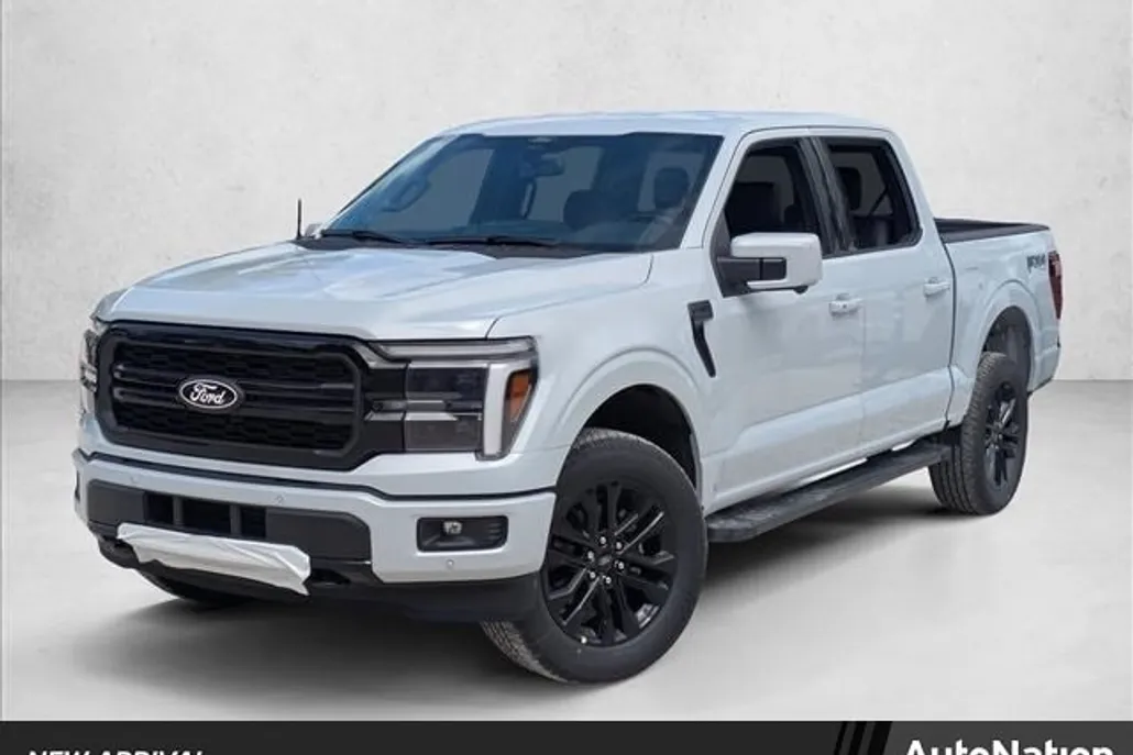 2025 Ford F-150 Lariat photo 1