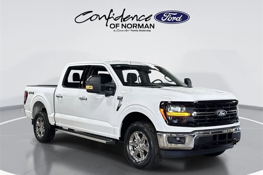 2025 Ford F-150 XLT photo 1