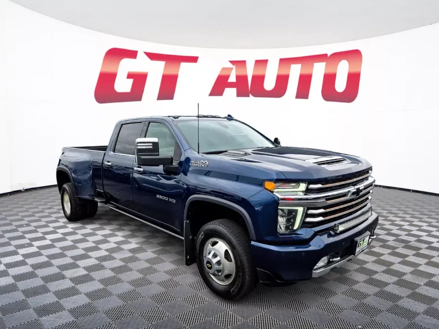 2023 Chevrolet Silverado 3500HD High Country photo 1
