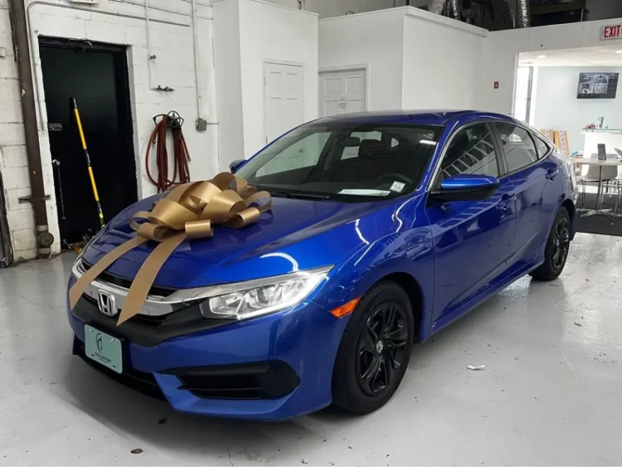 2017 Honda Civic EX photo 1