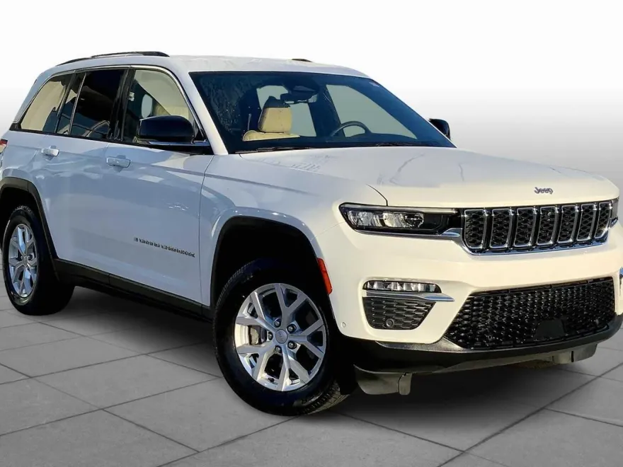 2023 Jeep Grand Cherokee Limited photo 1