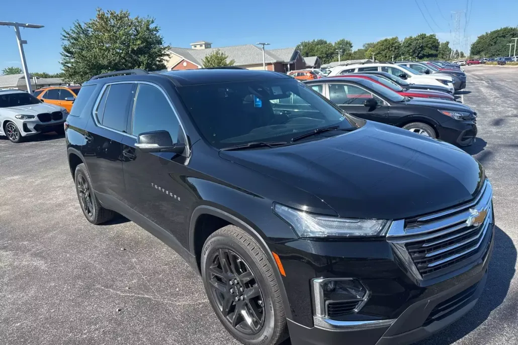 2023 Chevrolet Traverse photo 1