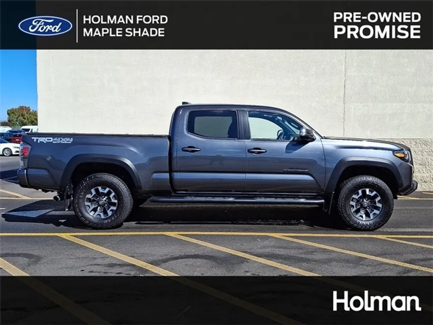 2023 Toyota Tacoma TRD Off-Road photo 1
