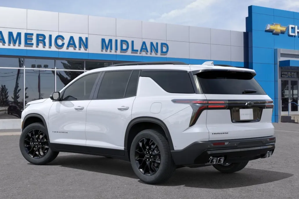 2026 Chevrolet Traverse photo 1