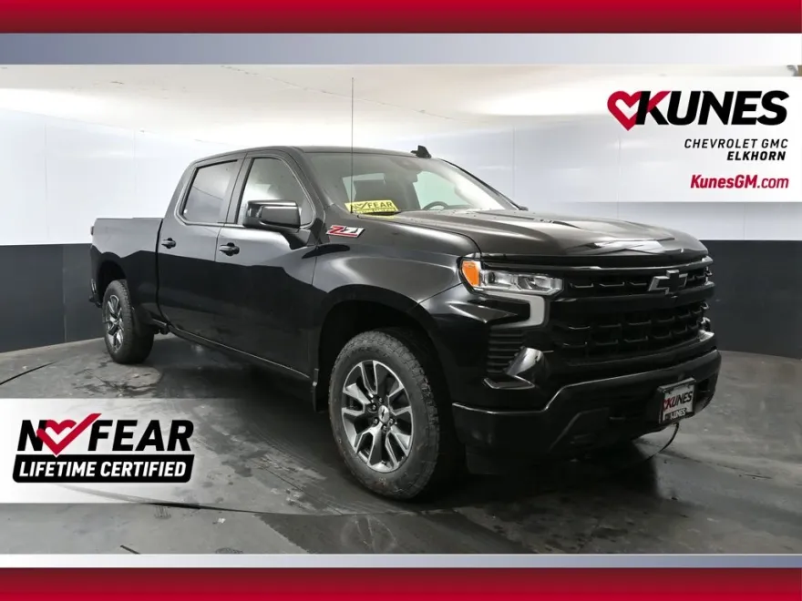 2025 Chevrolet Silverado 1500 RST photo 1