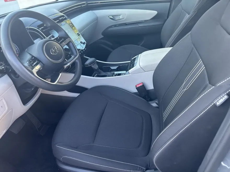 2024 Hyundai Tucson SEL photo 1